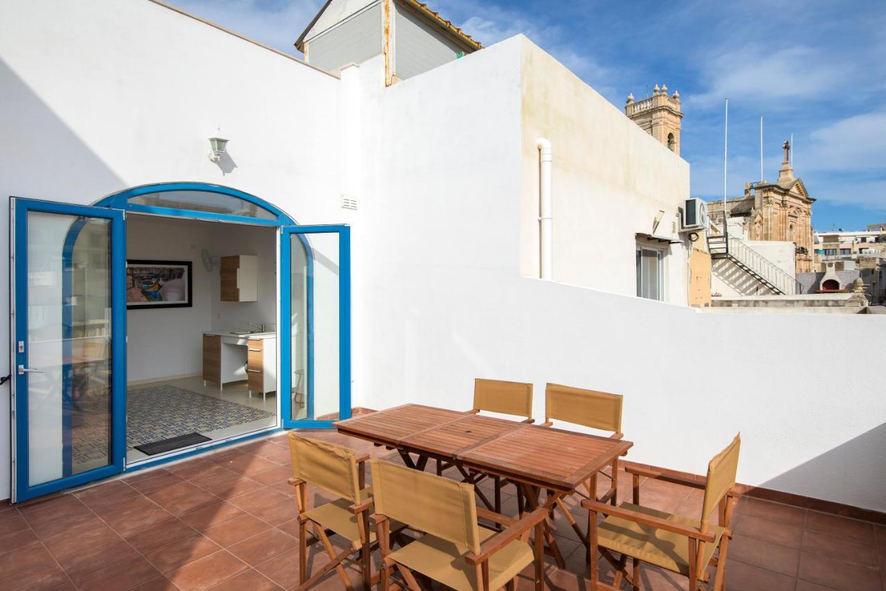 Chic, Stylish Traditional Townhouse With Terrace - St. Paul'S Bay Exteriér fotografie